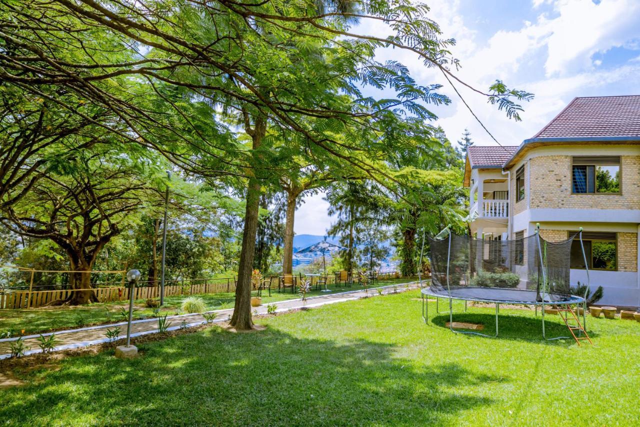 Nature Kigali Exteriör bild