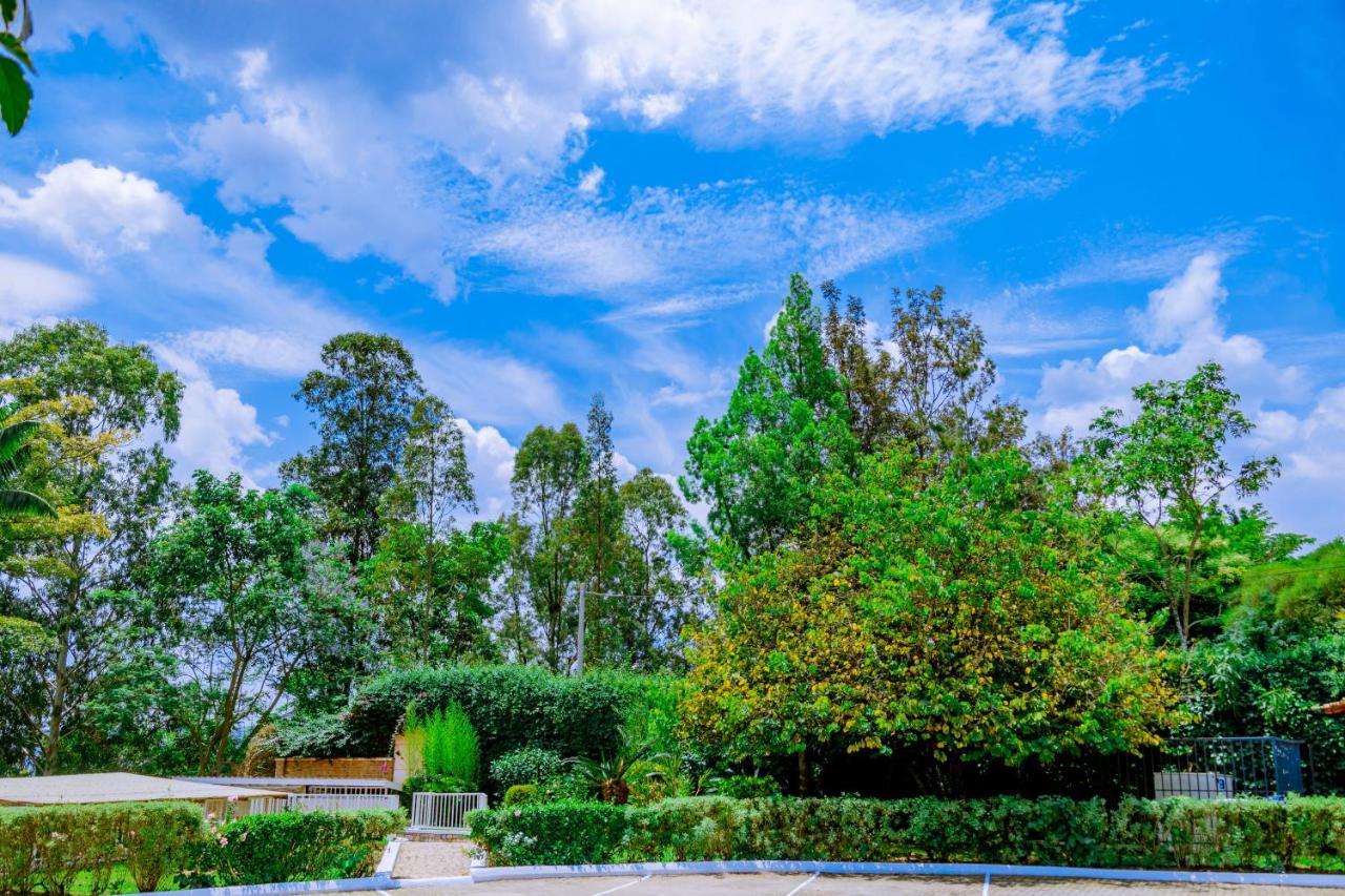 Nature Kigali Exteriör bild